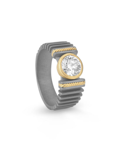Slice – Men’s Titanium Ring